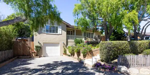 3017 Lasuen Drive