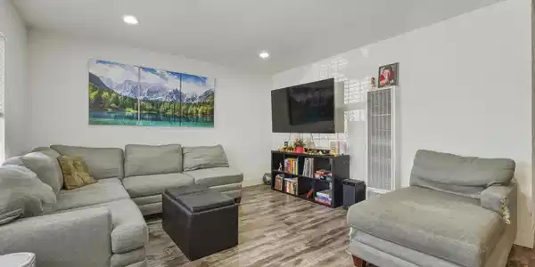 335 34th Street