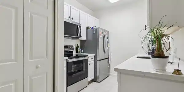 2255 2255 Showers Dr