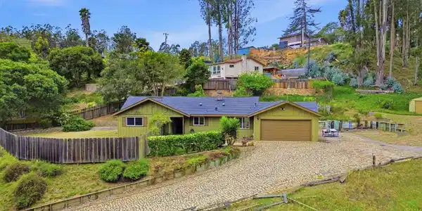15845 Verde Drive