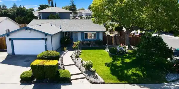 4630 Burgundy Dr