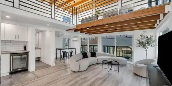 24 20th Avenue