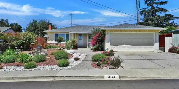 2123 Murphy Dr