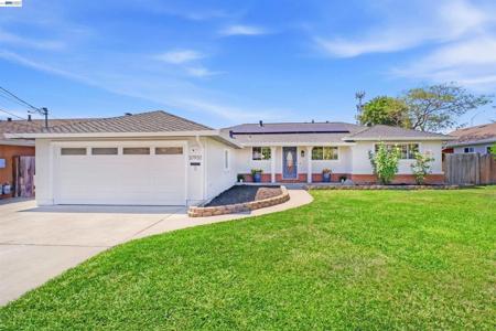 37933 Granville Dr