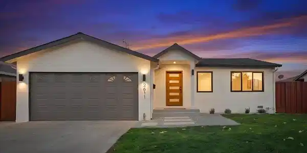 2611 Monticello