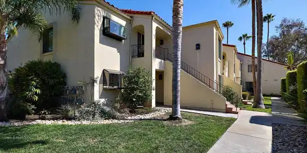 3160 Vista Grande