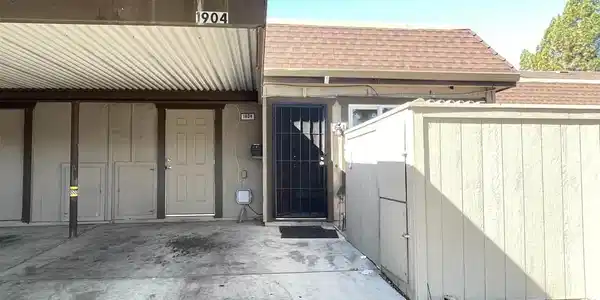 1904 San Jose Dr