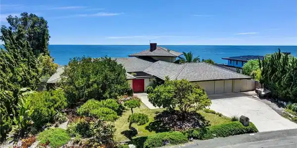 47 Oceanaire Drive