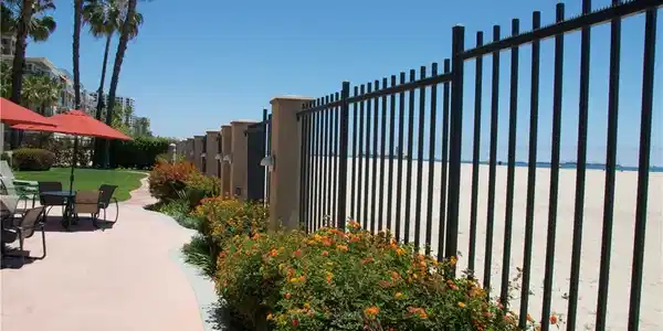 850 E Ocean Boulevard