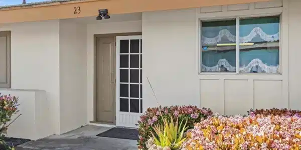 3660 N Vista Campana