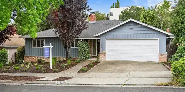 4139 Laguna Ave