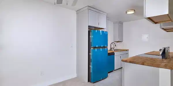 6780 Friars
