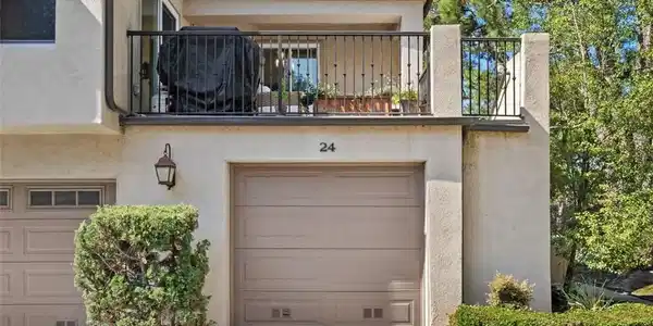 24 Corsica Drive