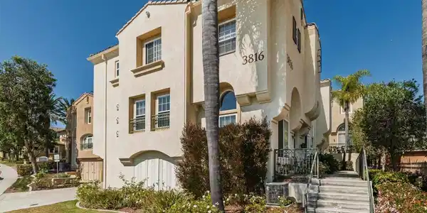 3816 Mykonos Lane
