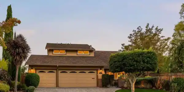 3470 La Mesa Drive