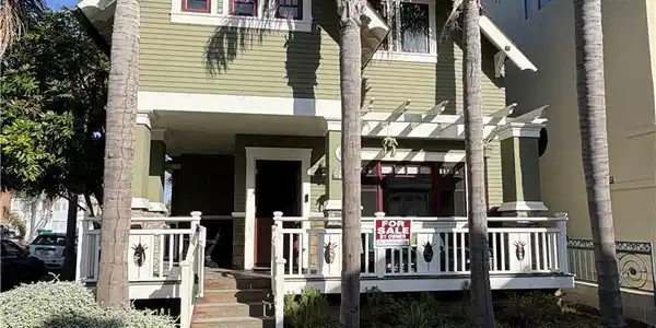 6025 E Ocean