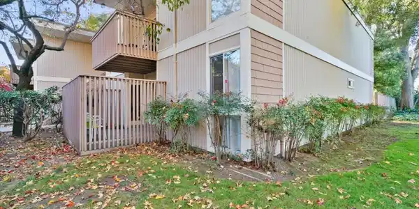 280 Easy Street