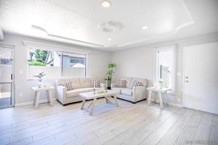 2320 Tocayo Ave 64