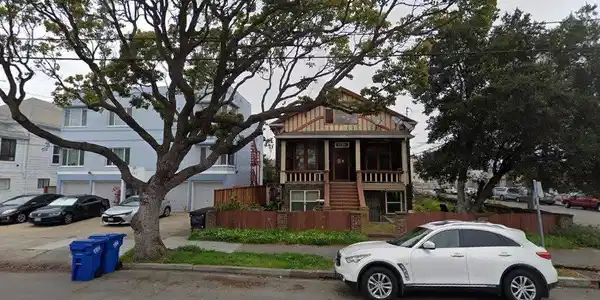 1059 Santa Clara Ave