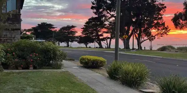 611 Harbor Rd