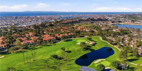 200 Villa Point