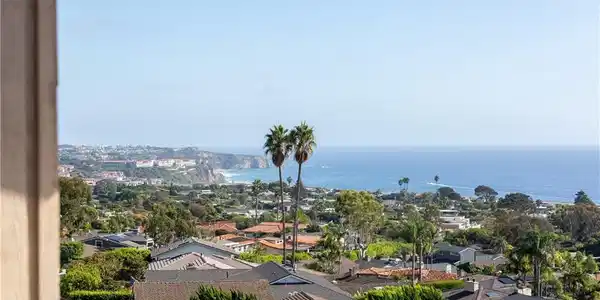 7 N Vista De La Luna