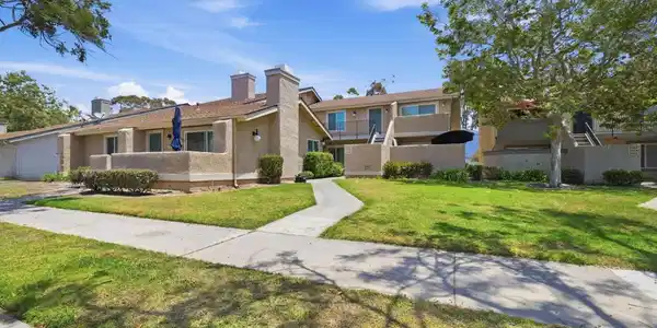 5154 Jefferson Square