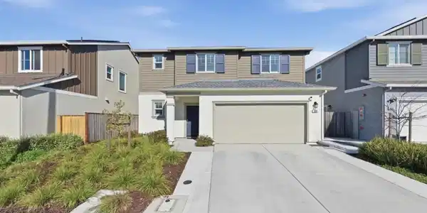 208 Frontier Street