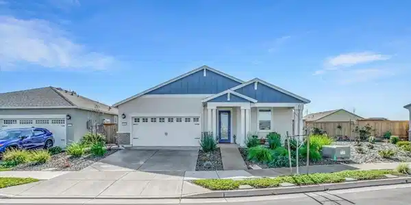 4463 Canada WAY