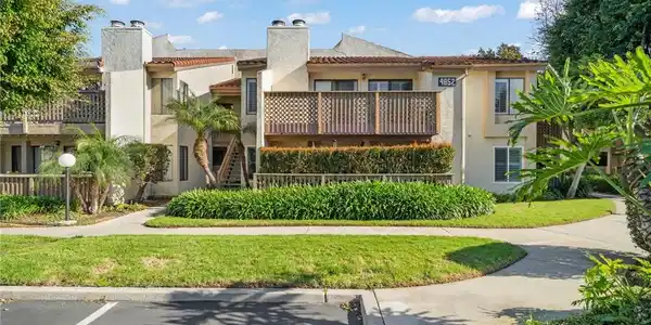 4852 Cabana Drive