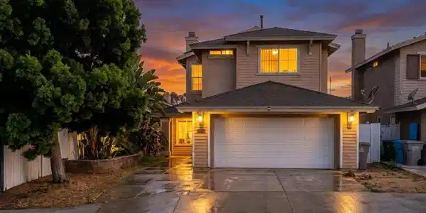 3585 Acacia Street
