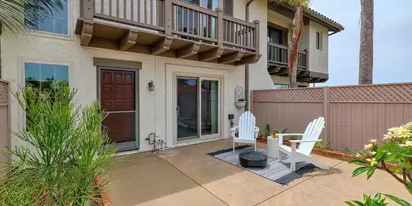 6926 Peach Tree Rd.