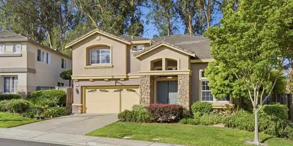 835 Meadow View Dr