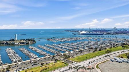 525 E Seaside Way