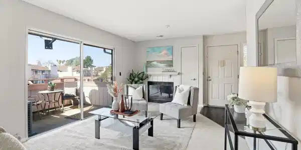 25163 Copa Del Oro Drive
