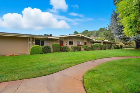 207 Hacienda Carmel
