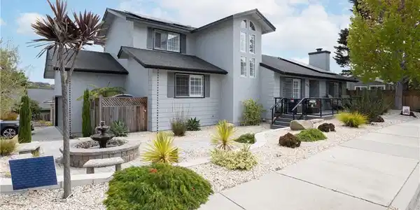 794 Cardinal Court