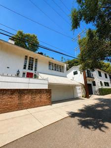 507 W Rustic Rd