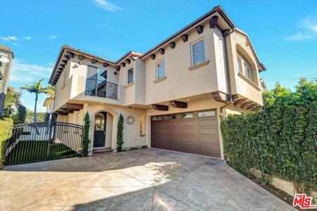 2517 Huntington Lane