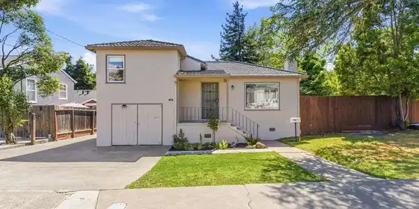 133 Claremont Ave