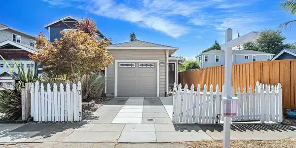 1112 Junipero Avenue