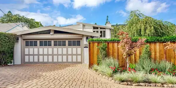 158 Manor Drive