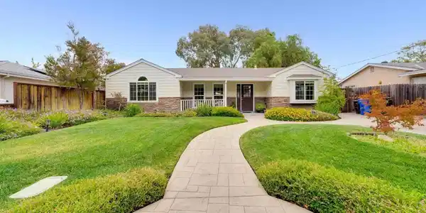 1894 Granada Dr