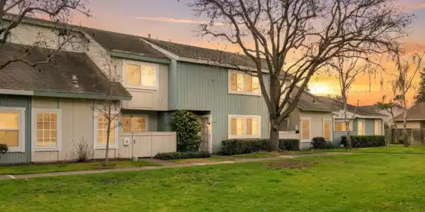 1072 Eagle Lane