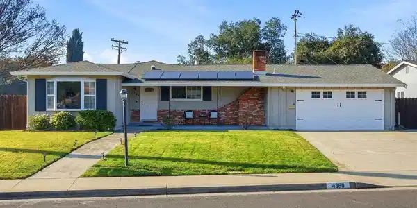 4360 Satinwood Dr