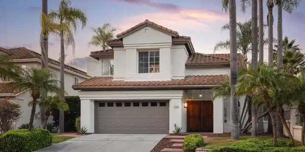 2318 Via Villegas