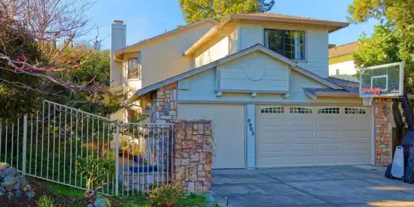 4903 Stoneridge Ct