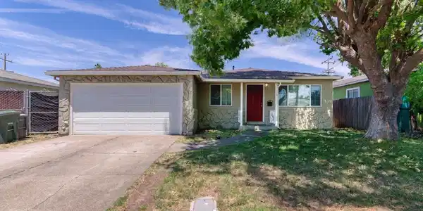 116 Cynthia Ave
