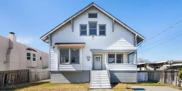 149 Santa Clara Avenue
