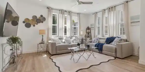 2952 Pescadero Terrace